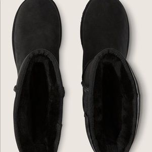 UGG CLASSIC TALL II BOOT